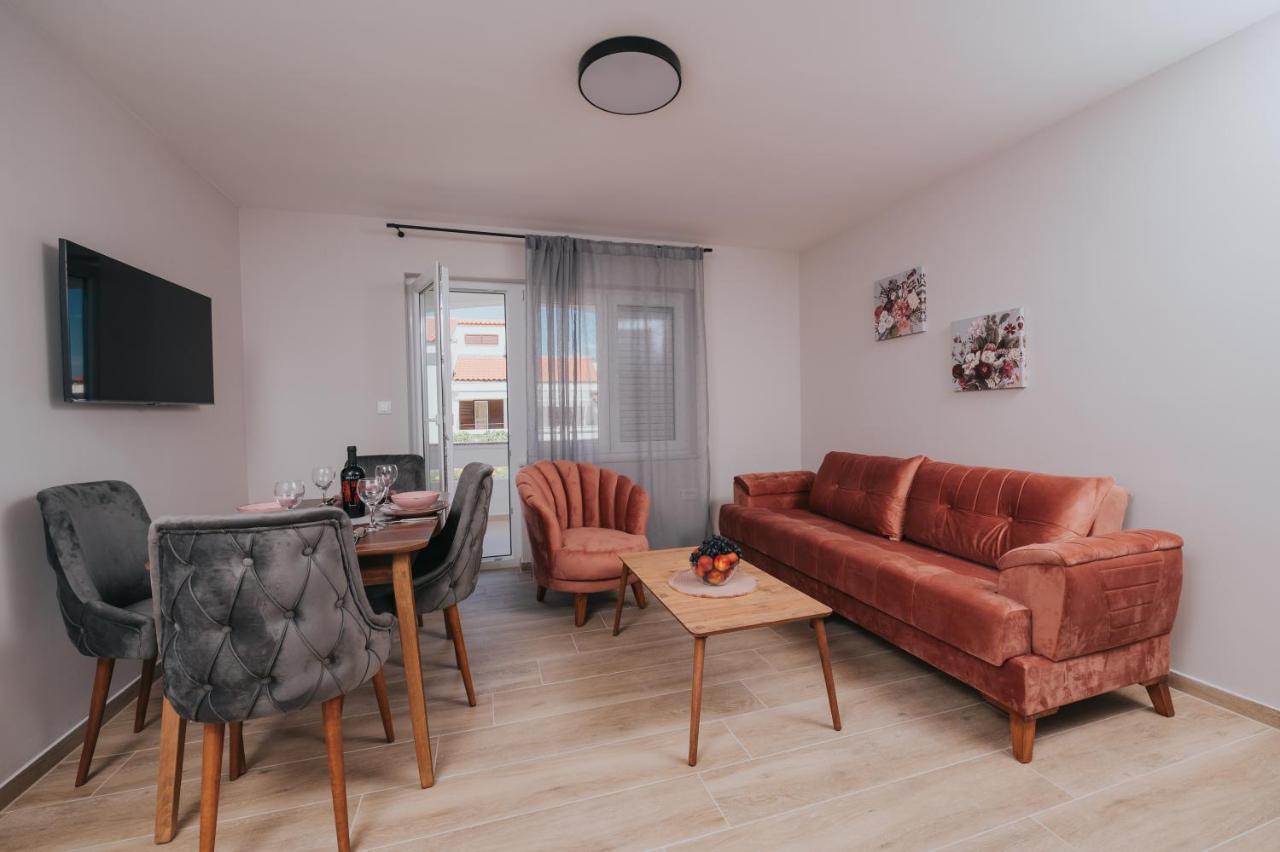 באסקה Apartments Virgine Maria I מראה חיצוני תמונה